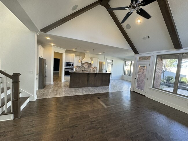 Building Photo - 21 S Prairie Dunes Dr