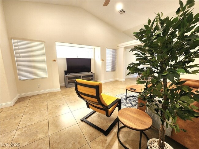 Building Photo - 7624 Glorietta Bay Ct