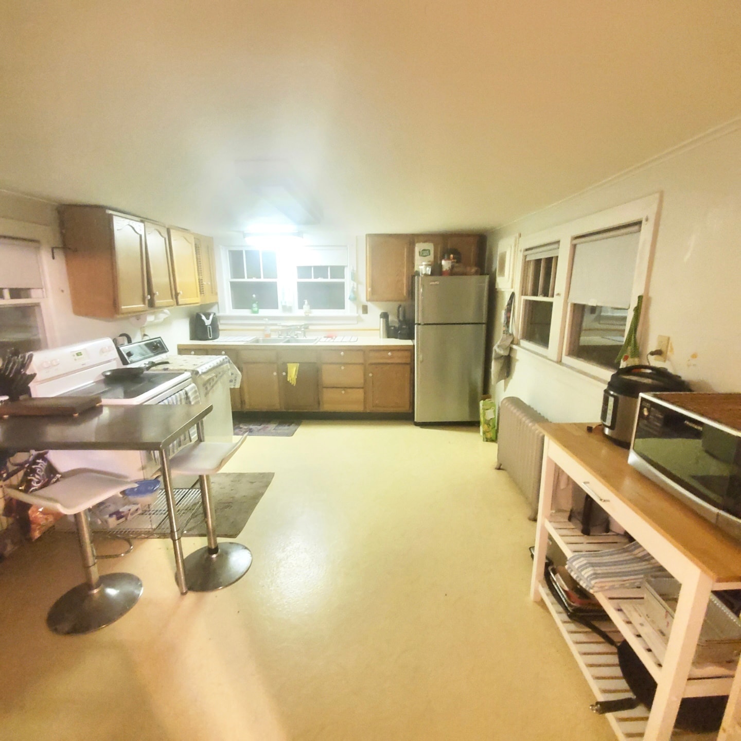 Building Photo - 1021 Cherry St