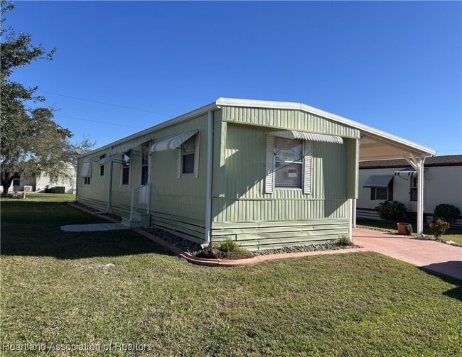 Building Photo - 2112 Banyan Way