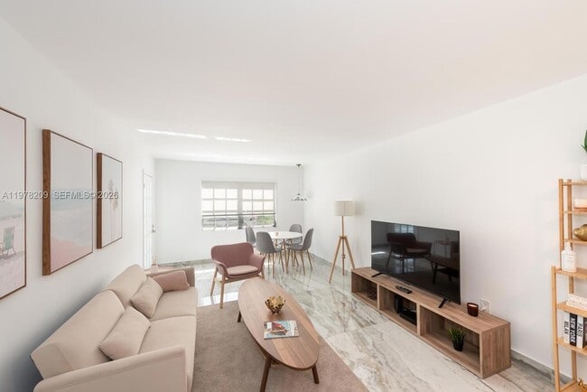 Building Photo - 251 Galen Dr