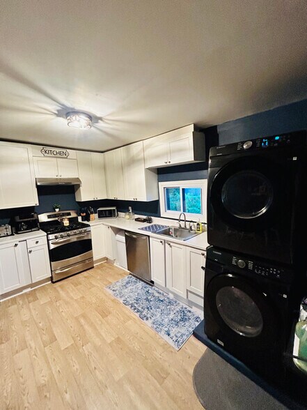 Building Photo - 1452 Huntersland Rd