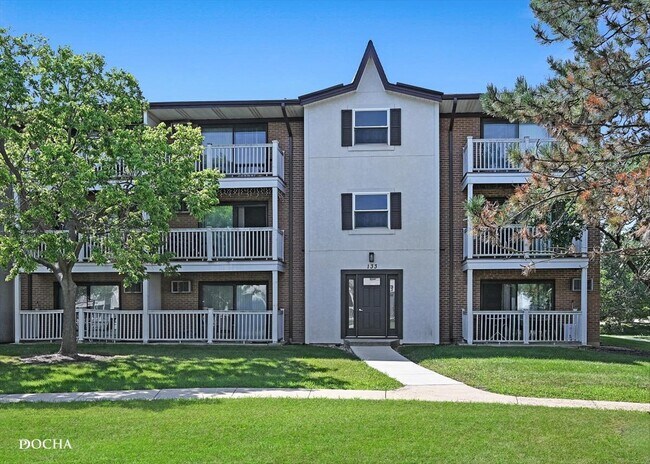 Primary Photo - 133 N Gregory St