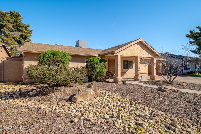 Building Photo - 6610 W McKinley St