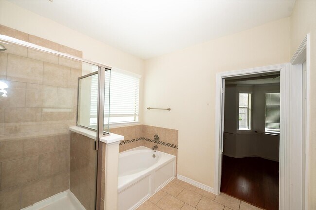 Building Photo - 3009 Trail Creek Ct