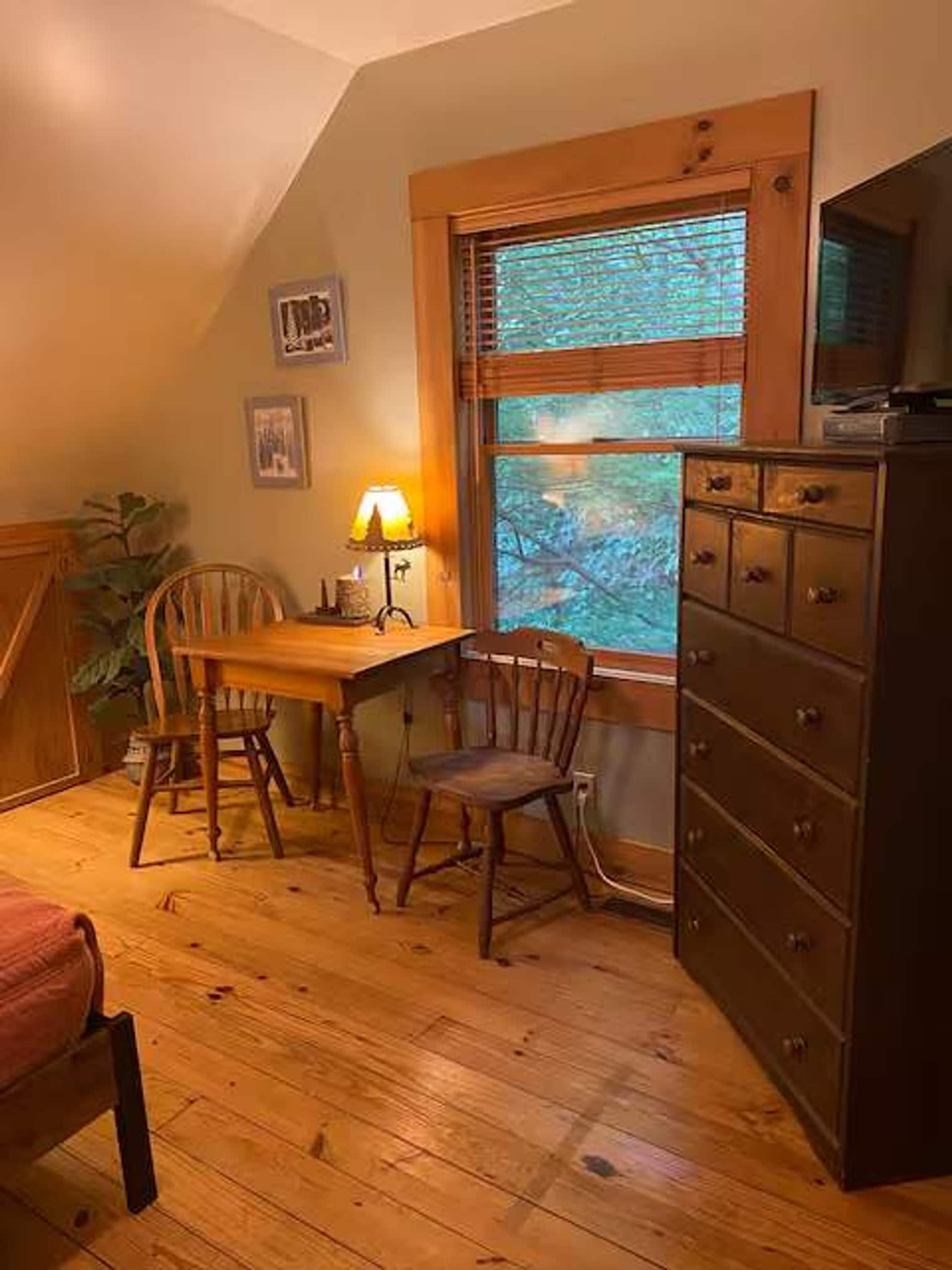 Building Photo - 62 Bailey Ave