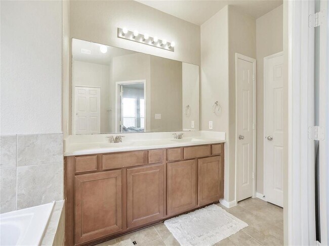 Building Photo - 20126 Emerald Mountain Dr