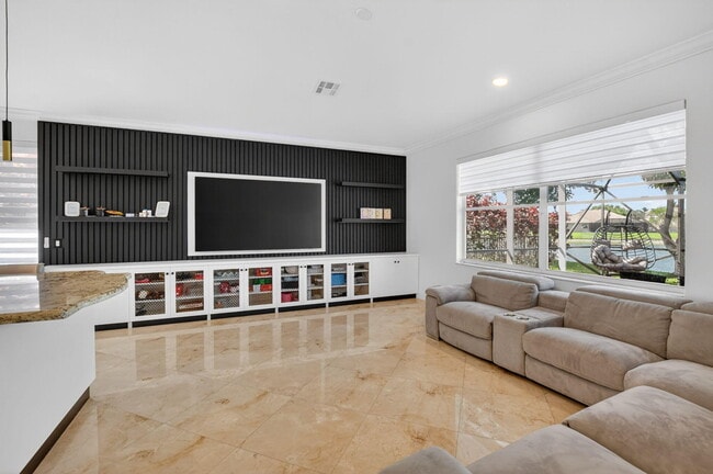 Building Photo - 12466 Baywind Ct