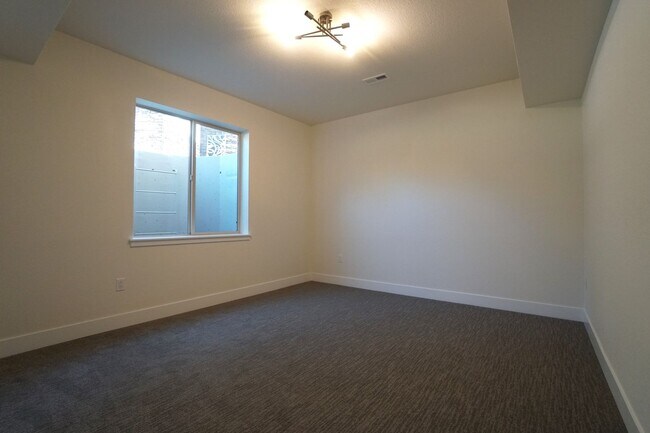 Building Photo - 3052 Virga Lp