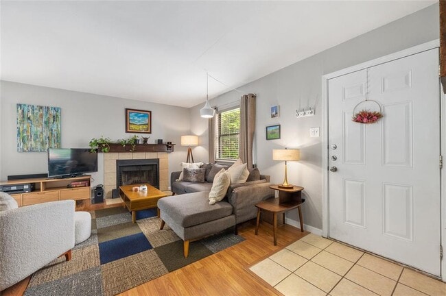 Building Photo - 5616 Emerald Forest Dr