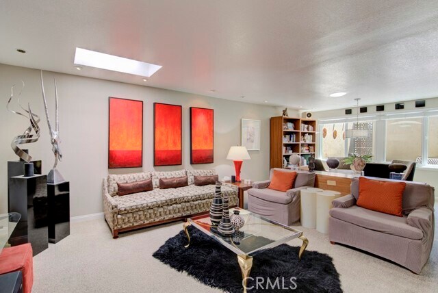 Building Photo - 315 Avenida Castilla