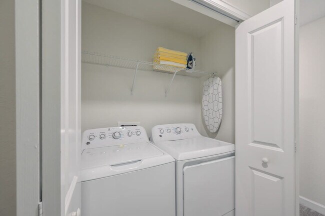 Building Photo - 4824 Dedication St