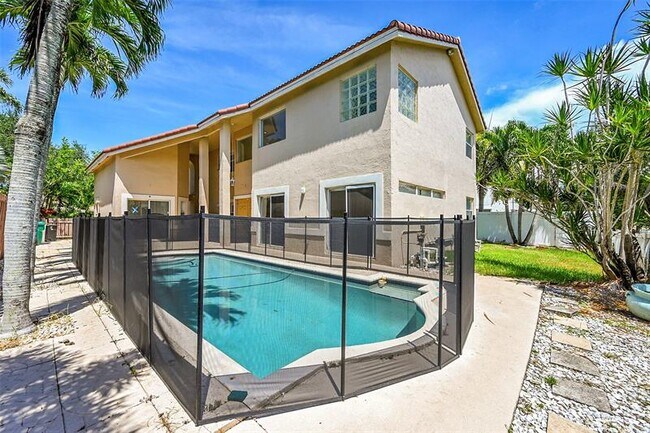 Building Photo - 6331 NW 58th Way