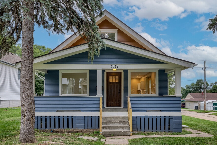 Primary Photo - 1517 Z St