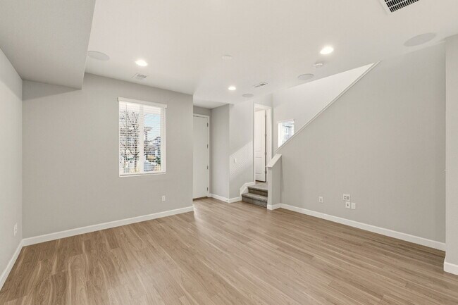 Building Photo - New Build - Brand New Rental - 3 Bedroom 2.5 Bathroom available TODAY!