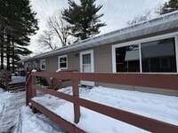 Building Photo - 17947 57th Ave