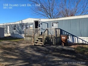 Building Photo - 108 Island Lake Dr