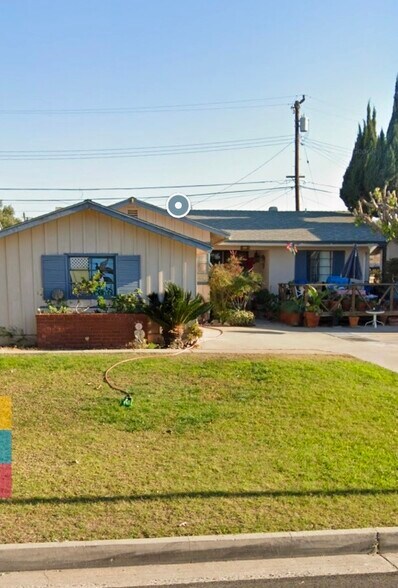 Building Photo - 14914 Pemberton Dr