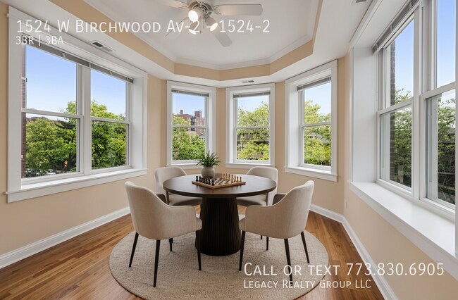 Building Photo - 1524 W Birchwood Ave