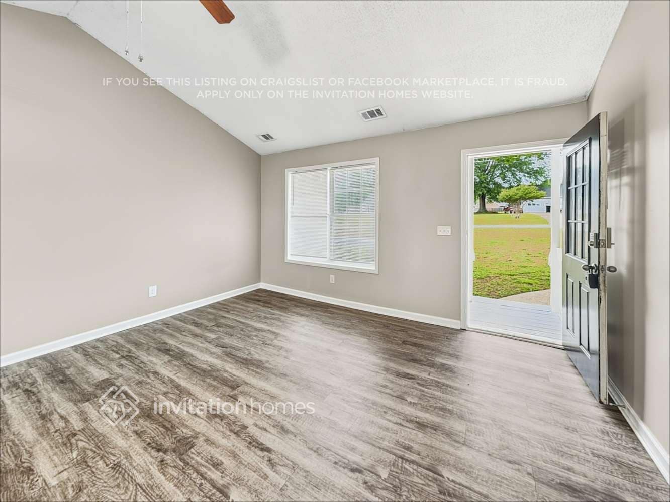 Building Photo - 443 Linda Ln