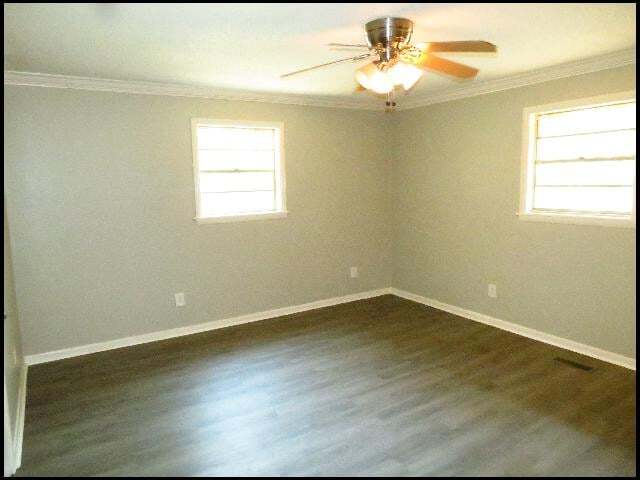 Building Photo - 9900 Pinnacle Valley Rd