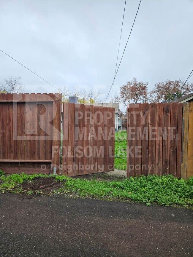 Building Photo - Coming Soon! 2bd 1ba home in the Sierra Vista Neighborhood of Roseville