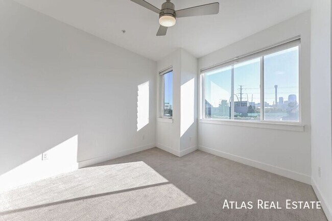 Building Photo - 2016 N Bryant St