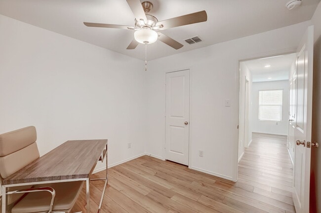 Floorplan - The Retreat at Honey Creek
