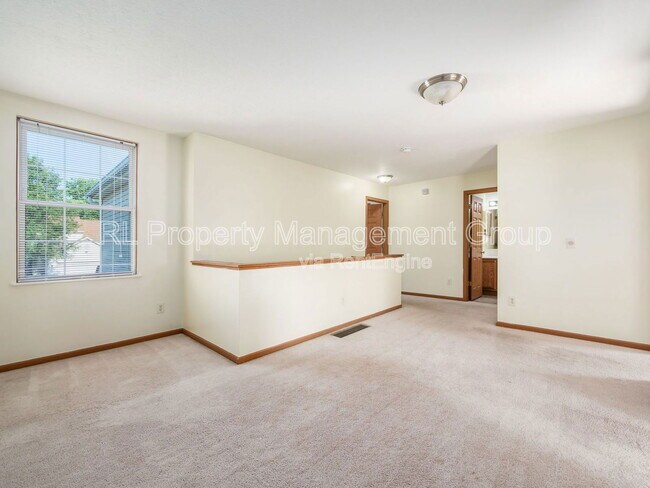Building Photo - 3152 Thorndyke St