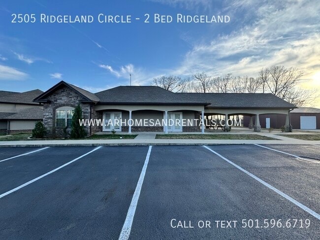 Building Photo - 2505 Ridgeland Cir