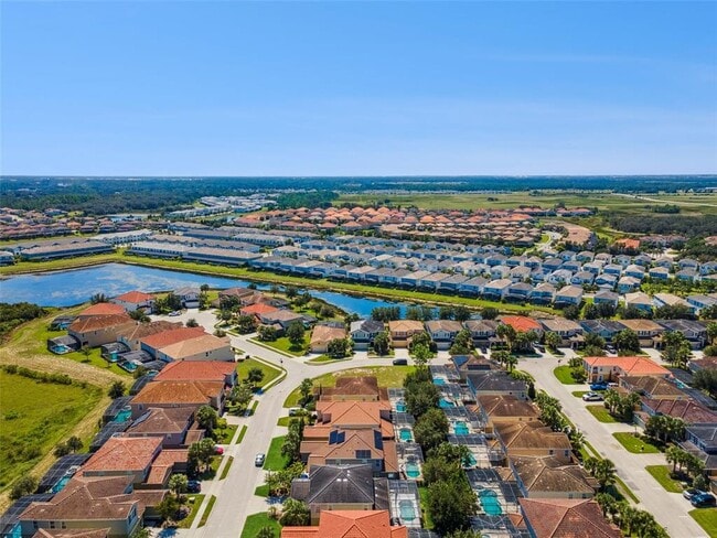 Building Photo - 5289 Oakbourne Ave