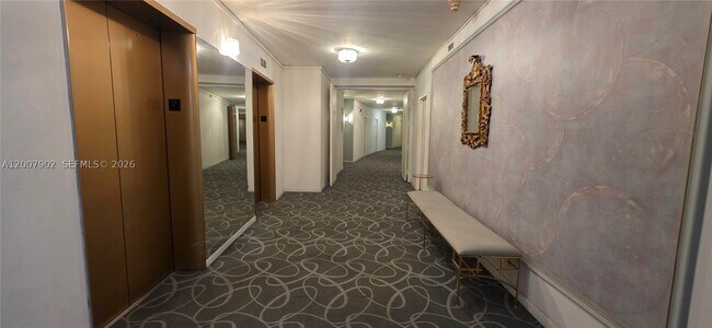 Building Photo - 5255 Collins Ave