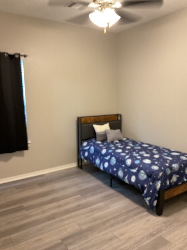 Building Photo - 25497 Northpark Spruce Dr