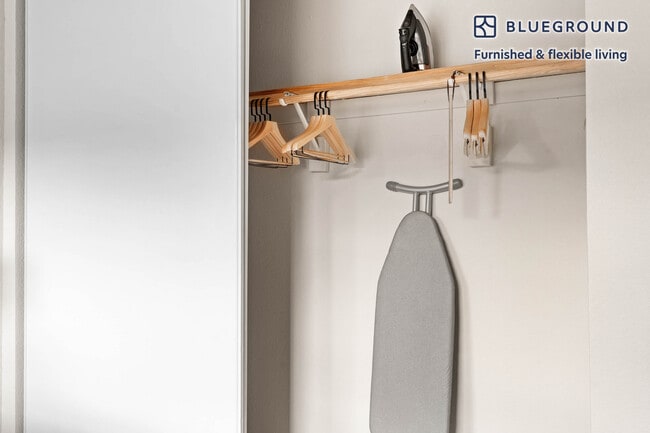 Building Photo - 541 Cutwater Ln