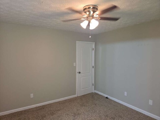 Building Photo - 3111 Fields Dr