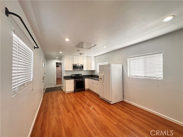 Building Photo - 3651 Armour Ave