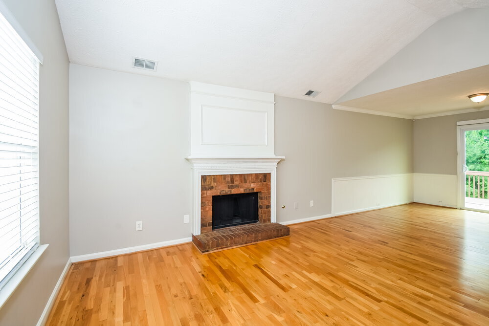 Building Photo - 2991 Heather Lake Dr