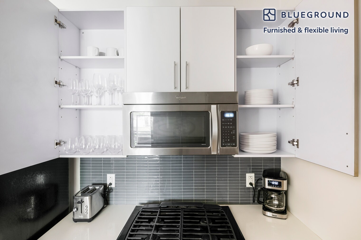 Building Photo - 320 D St