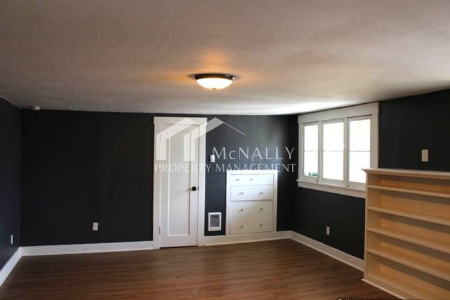 Building Photo - 505 N L St