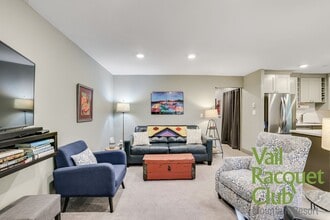 Building Photo - 2BR, 2BA with Health Club Membership - Nov...