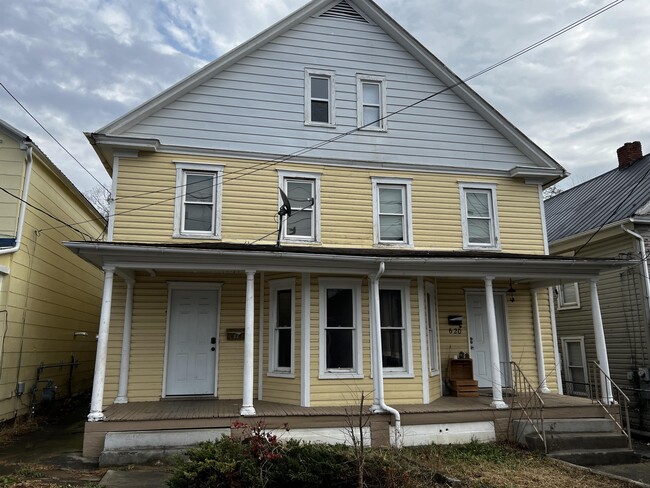 Building Photo - 620 Virginia Ave