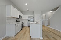 Building Photo - 10 Brown Thrasher Ct