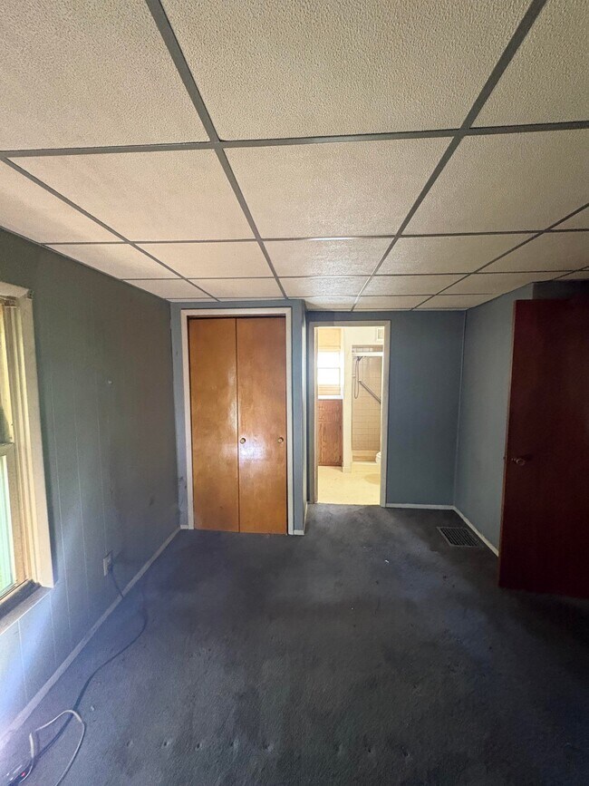 Building Photo - 1421 Sedgwick St