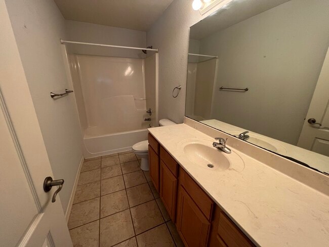 Building Photo - 597 Loblolly Bay Dr