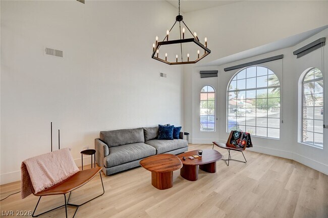 Building Photo - 3200 Ivory Coast Dr