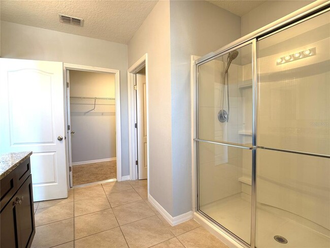 Building Photo - 389 Tanglewood Dr