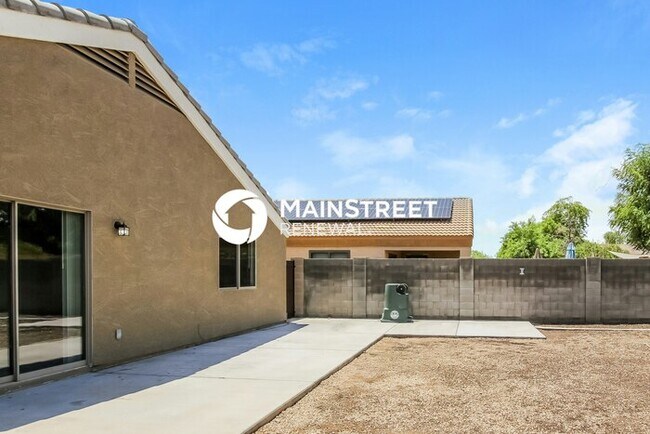 Building Photo - 3 Bedroom Pet-Friendly Home in El Mirage, AZ with Main Street Renewal
