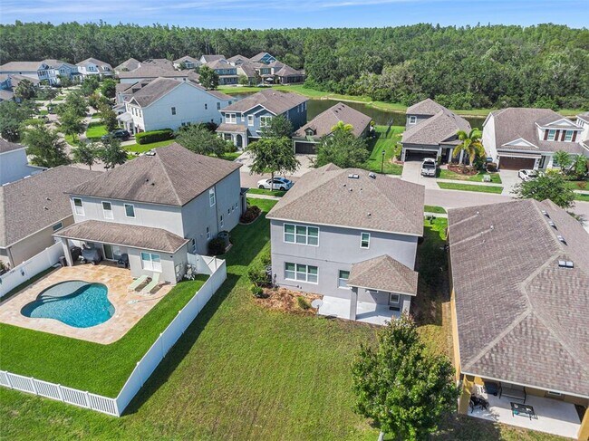 Building Photo - 11428 Quiet Forest Dr