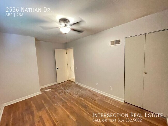 Building Photo - 2536 Nathan Dr