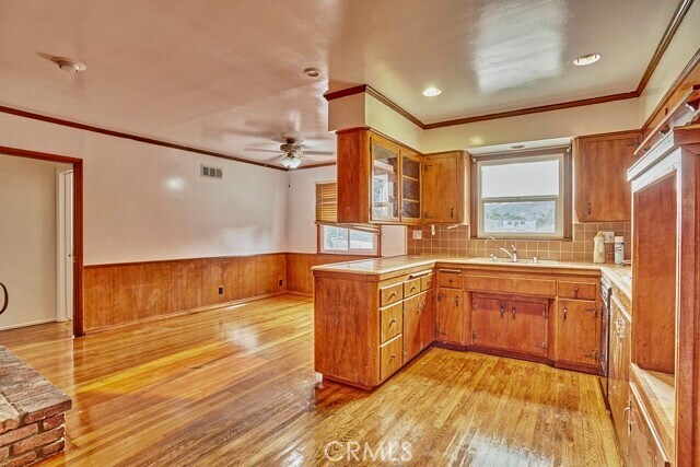 Building Photo - 2751 Batson Ave